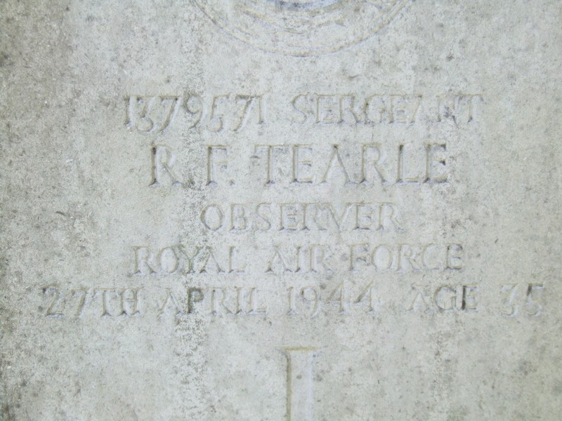 Sgt RF Tearle Watford North Cemetery
