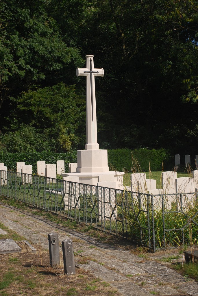 The Great Cross De Panne Communal Cemetery