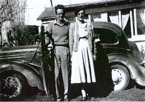 Frank, Tia and Gertrude the Anglia at Sadie’s, Hastings, Hawkes Bay, 1958