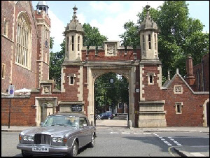 Lincoln’s Inn main gate