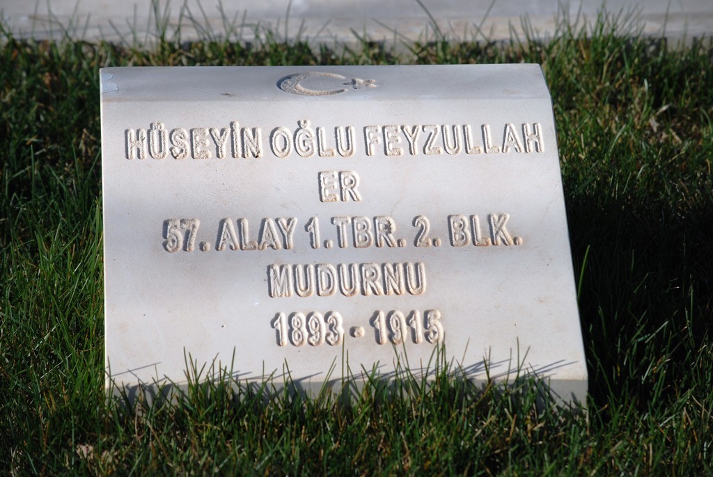 A headstone for a soldier of the 57th Infantry.