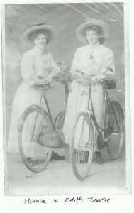 Minnie and Edith Tearle of Wing.
