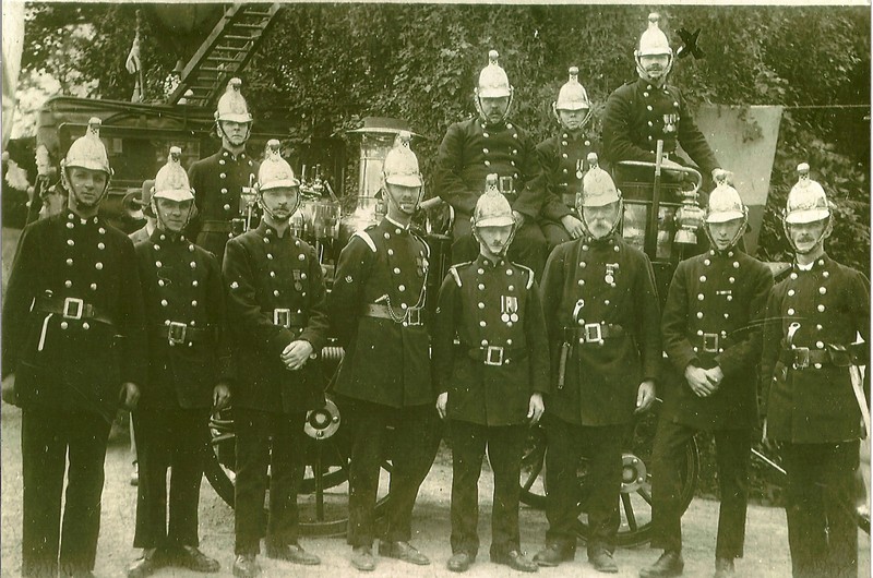 William Tearle 1890 right rear with the Lostwithiel Fire Service team